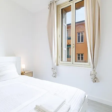 Апартаменты Superb 2 Bedroom With Terrasse 150m From Monaco