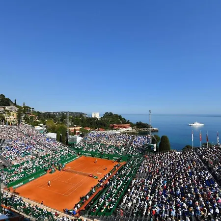 Апартаменты Superb 2 Bedroom With Terrasse 150m From Monaco Босолей